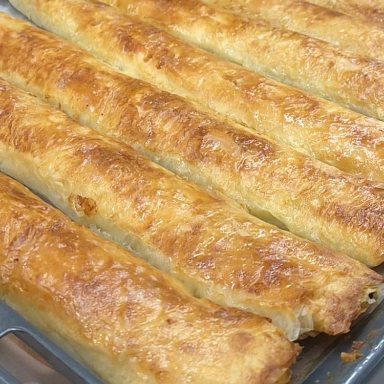 Kıymalı Börek